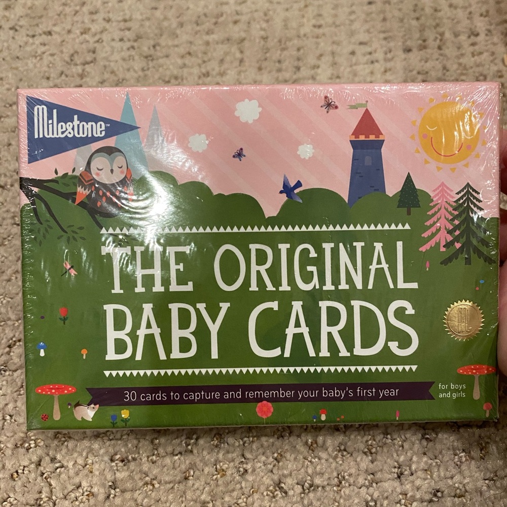 Baby milestone cards